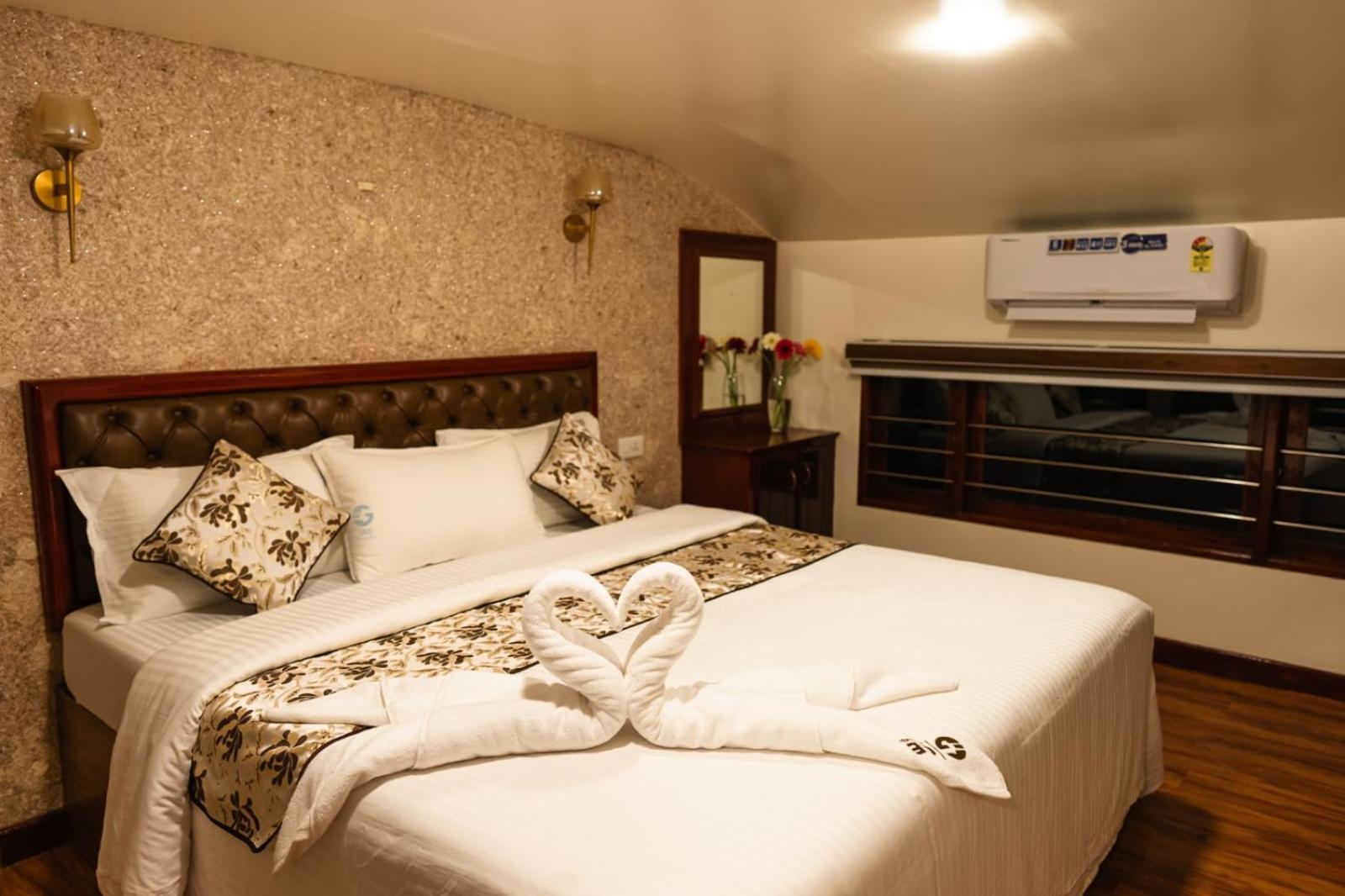 Hotel Cosy Premium Houseboats Alappuzha Exterior foto