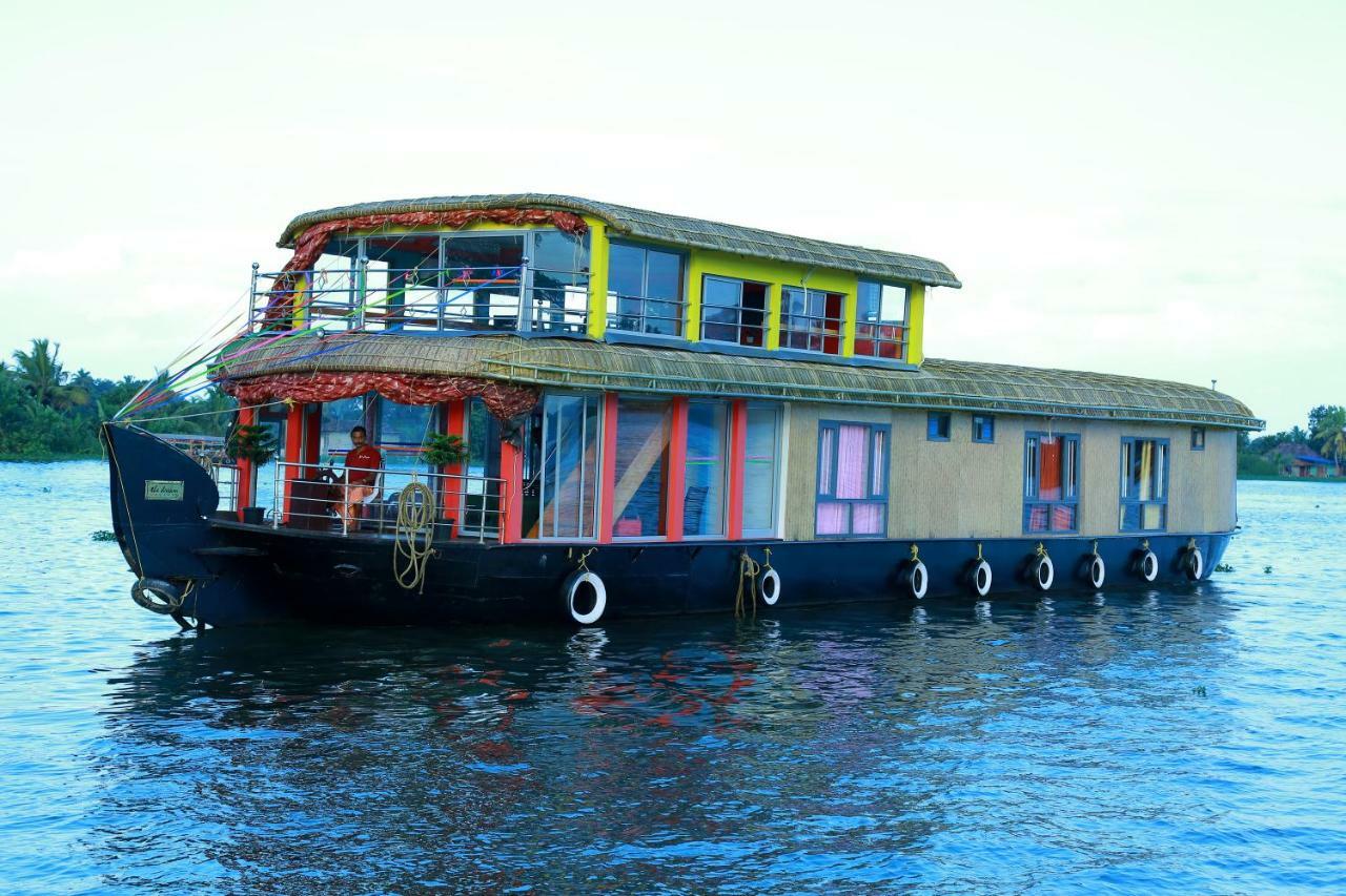 Hotel Cosy Premium Houseboats Alappuzha Exterior foto